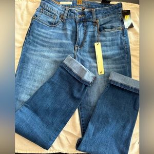 Kut from the Kloth never worn jeans. Size 2